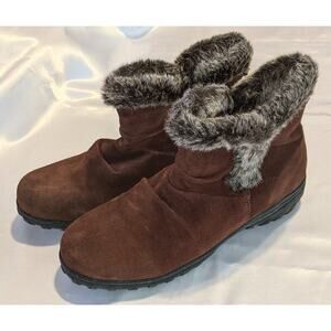 Khombu Womens Lisa Brown Suede Ankle Boots Comfort Round Toe Faux Fur Zip Sz 11M